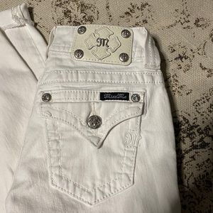 Miss Me Signature Skinny Jeans
